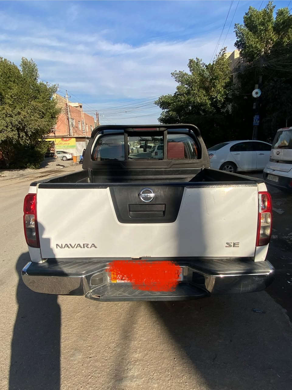 نيفارة 2011 [[كير عادي]]رقم دهوك دولي بأسمي  تحويل ثاني يوم .كير مكينة صدر كل كفالة السيارة كفالة عامة من الصبغ فقط بيها شبرين من الباب الخلفي السعر 90 وبيها مجال رقمي *********** عنواني بغداد الشعب
