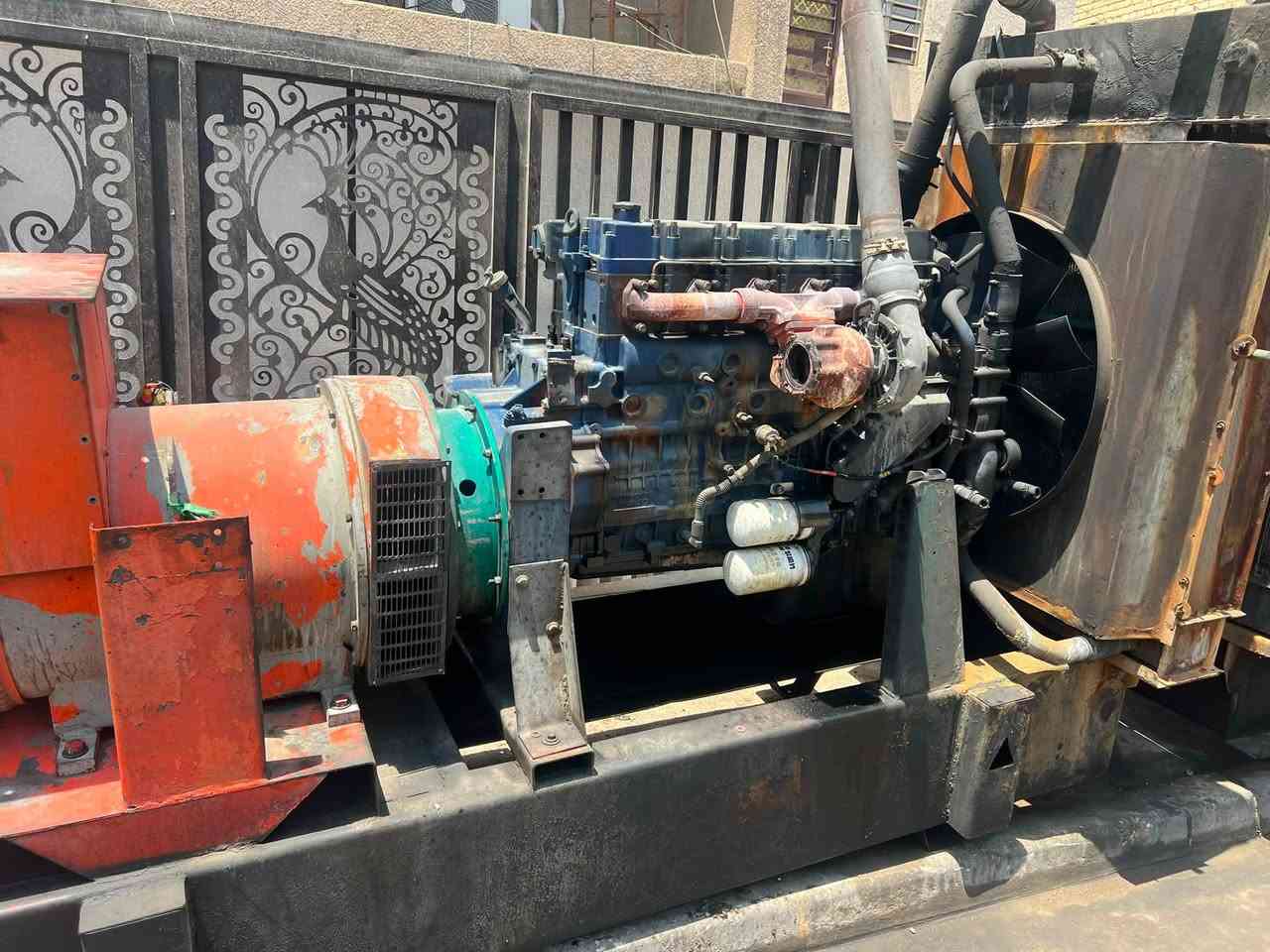 شتايرات 24ولف مستعمل عدد2
 تواليد350kv و300kv بلادي
بيهن بخار فقط للبيع ***********
