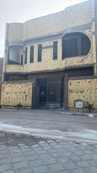 دار  🏠 البيع. الصحفين 2 غريب على محطه جنه البصره.  وغريب علئ شارع السي...