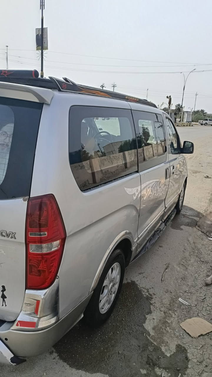 السلام عليكم
ستاركس مديل 8 اصل مسكر كير عادي رقم دولي مصفره من كلشي
منضومه تبريد جديده
مكينه جديده 7 سورنتو
شرط التحويل راعيها موازيني على تحويل  مكفوله من العيب الشرعي مكاني الشطره     السعر 120  بيها مجال   ***********
