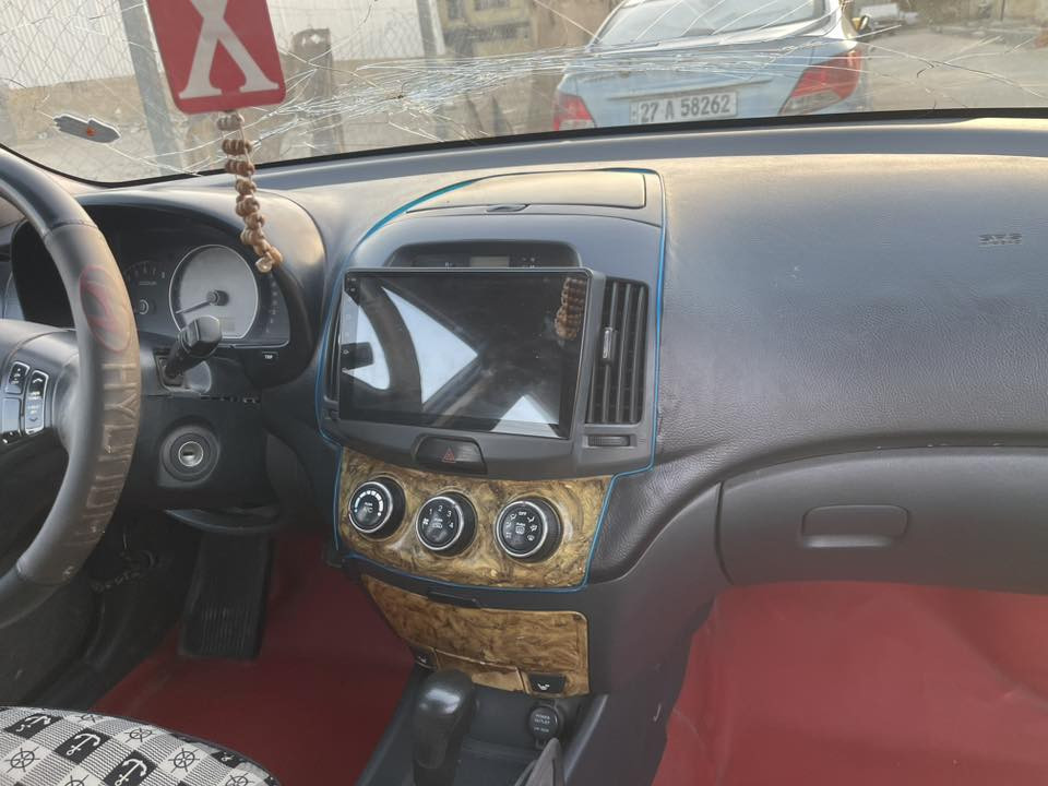 سلام عليكم سياره الانتره  مديل ٢٠٠٩ امريكي كير مكينه تبريد كفاله  حدثها جاملغ او بنيد السعر ٨٧  عنوان الناصريه ***********
