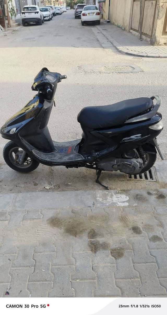 سلام عليكم
فراشه فحل ✨

الدراجه شغاله كل عطله ما بيه ✨

كهربائية اشاير ولايت شغال ✨

قفل جنطه شغاله ✨

سلف وهندر شغال شرط هندر واحد تشتغل ✨

الدراجه خير من الله مال جناي بنزين ودهن واطلع السعر 475 وبيه مجال للشراي للتواصل فقط ع رقم 

***********
