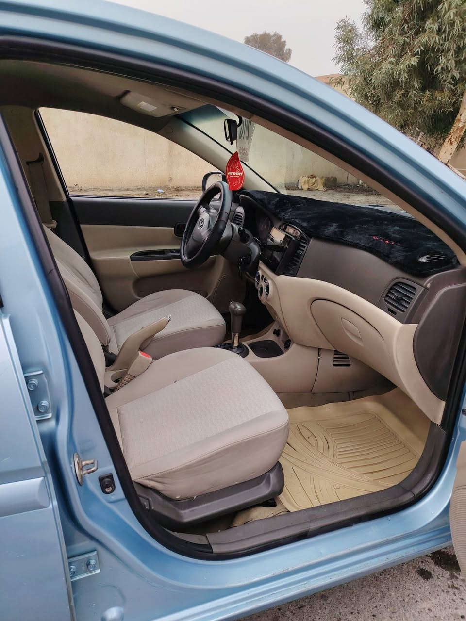 اكسنت للبيع موديل 2010
بدون ضرر مكينه 16
كابون بنزين 
رقم سنويه وهزه جديده 
سياره باسمي 
شرط محرك كير توماتيك 
طخم وتيرات جديد 
سياره جاهزه بدون أي مصرف 
السعر 97ورقه 
الاتصال على الارقام 
***********
*********** 
اذااكو مراوس هم يرهم
