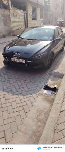 منزل سعرها للبيع سريع 
النترا 2021 
مكينه 2000 دوش
البيع حادثهة صبغ بنيد وجاملغ السيارة اليبل واحد ما بيهة اي قطعة مبدلة السيارة كفالة من الغد وشاصي او مكينة وكير مكفول ماشية 116 ميل بيهة  بيهة رصعه  على كد شبر بل قمارة مال تحميل  
مكان بغداد
 ب١٣٥ 
***********
