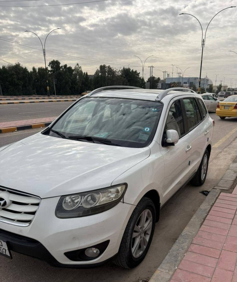 سنتافي مديل ١١ اريد امراوس بسياره هم عاليه بس احدث ونتفق على الفرق
بيه باب العبري ضربه ابو ستوته ومصبوغه ابمكانه مامفتوحه ولي يحب يتواصل وبالخدمه
***********
