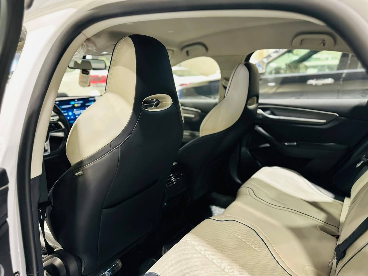 السلام عليكم Byd دستوري 2025 للبيع السعر 20 مليون كفاله عامه بصره ***********
