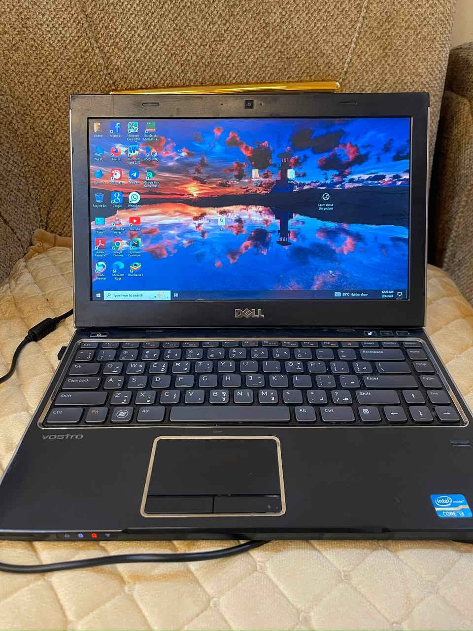 Dell Vostro V131
Core i3-2350M
RAM 4GB 
HDD 500GB
Windows 10 Pro 
شاحنة موجودة وياه  سعر 120 وبي مجال قليل حقك جية
مكاني البصرة-القبلة (***********)
