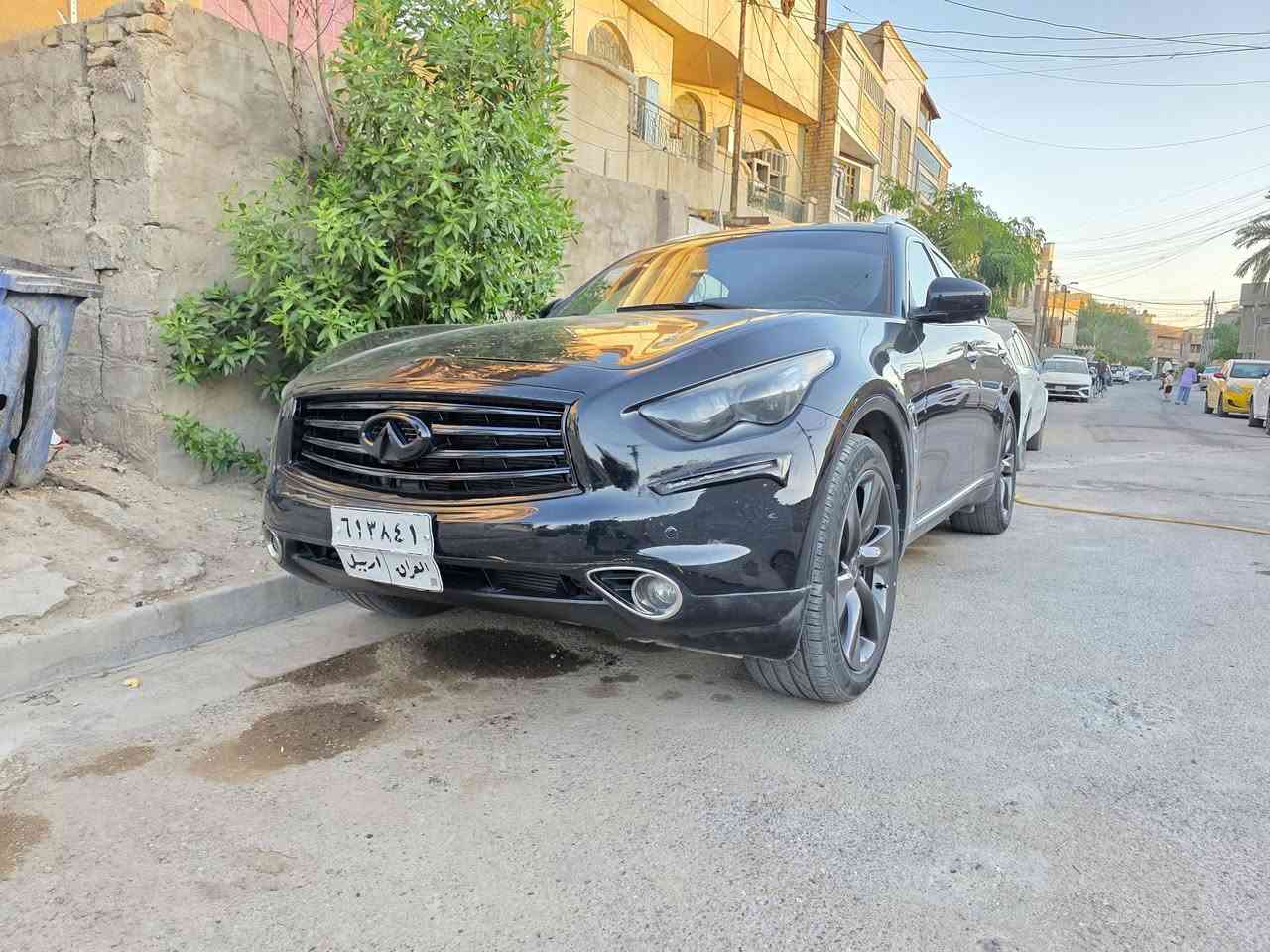 انفنتي fx37 موديل 2013 السيارة نصبتها حلوة مثلما موضح بالصور محرك كير بحالة ممتازة و التبريد ثلج منظومة جديدة ويل حجم 21 فتحة سقف لايت زينون مراية وسطية سمارت كاربلاي اندرويد اوتو حادث غرق بدون ضرر في بدي السيارة
***********
السعر 107 وعليها غرامات تنزل من السعر
