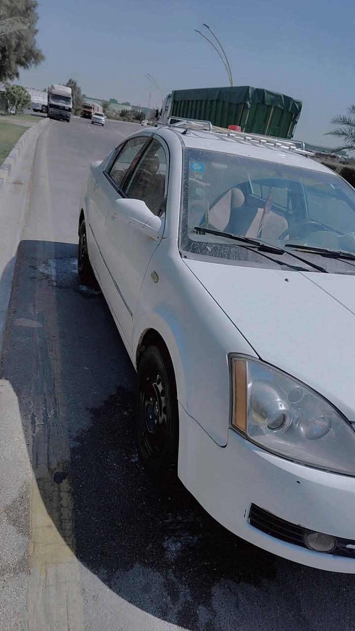 السلام عليكم سيري صيني للبيع موديل 8 سياره ولاديه ما بيها ضربه بسيطه بالشنطه ما مصلحهج جير مكينه بلادي خير من الله السعر 45 بها مجال قليل.   اتصال ***********
