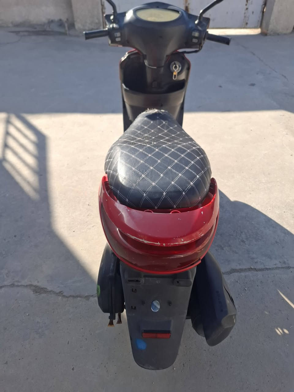 سلام عليكم بريز ببغاء دراجه نوزل خطين مكينه برغي واحد مامفتوح جيب وياك فيتر يفحص دراجه لوك  سعر (900) الرقم*********** بغداد الشعله
