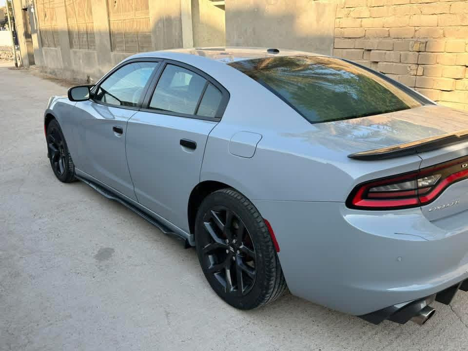 جارجر موديل 2020 
رقم بغداد  تقرير شغاله ماشيه 73 مكفوله من الصبغ والتبديل السعر 240
  ***********
