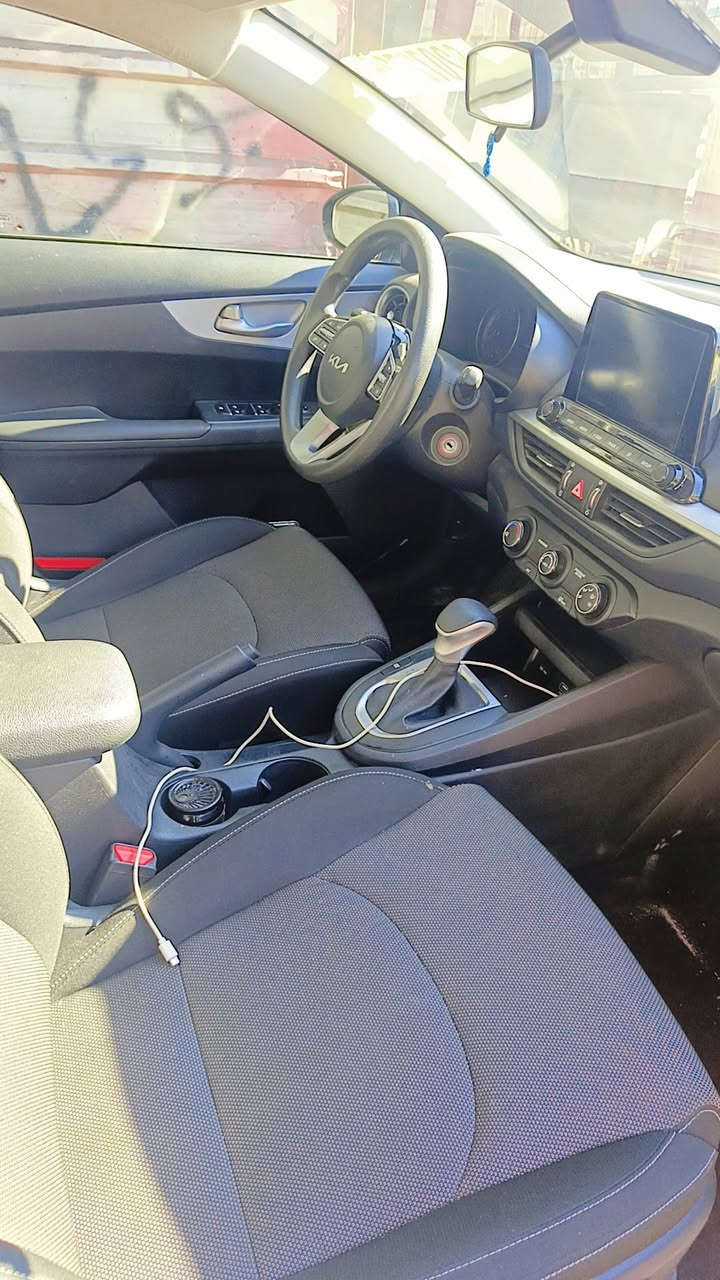 سلام عليكم مره خصت الادمن فورتي ٢٤ ماشيه ٢٣ العنوان بغداد أمين الثانيه رقم *********** (السعر؟)    اتصل وبيك خير ودلل
