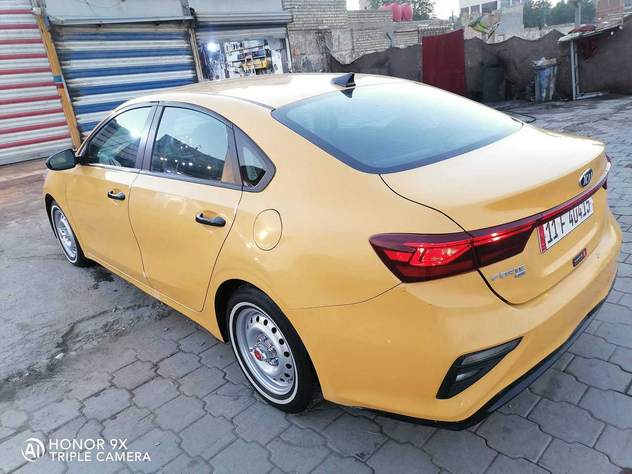 سلام عليكم
السعر 118 اوبيه مجال بسيط
فورتي 19 أمريكي حادثه موظح بلصور  شرط سونر
محرك ٢٠٠ دوش خير من الله نعومه فول كير المرغوب اي تي المرغوب
صدر امامي خلفي جديد جاهزه للشغل طسته ناعمه فول نعومه
حجر البيئه موجود ماشايله
تبريد ثلج تايرات جدد تخم باتري جديد
امدوشمه ارضيه اوكشنات درجه اولى داخله جديد حته الصندوق امدوشم لايلون
ماشية السيارة 82
مكان السياره بغداد حي اور قرب جامع الفردوس *********** 
رقمه بغداد مشروع وطني امصفره هيئة السنويه 27 تحويل موباشر
مواصفات حلوه بل عافيه على الياخذه جاهزه
