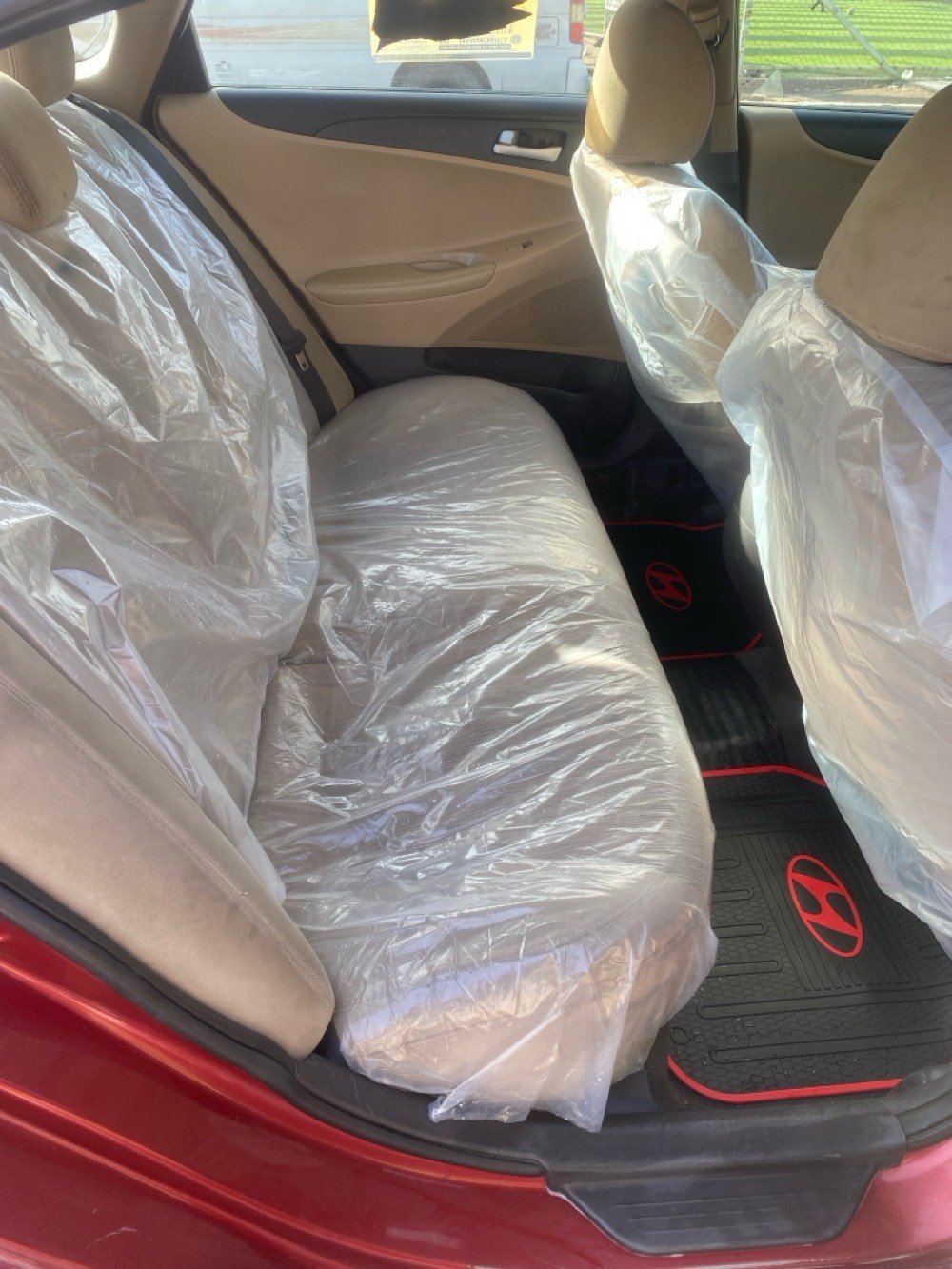 السلام عليكم سوناتا 2011 سياره نضيفه كلش مكينه كير تبريد تدفئه خير من الله مكينه 2400 صدر جديد تخم تاير بيهاصبغ جاملغ خلفي ستفسار اتصل على الرقم ودلل