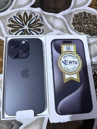 15 برو برو برو ذاكرة 256 بطارية 88 شرق اوسط AA/A نظيف جدا ملحقات كاملة...