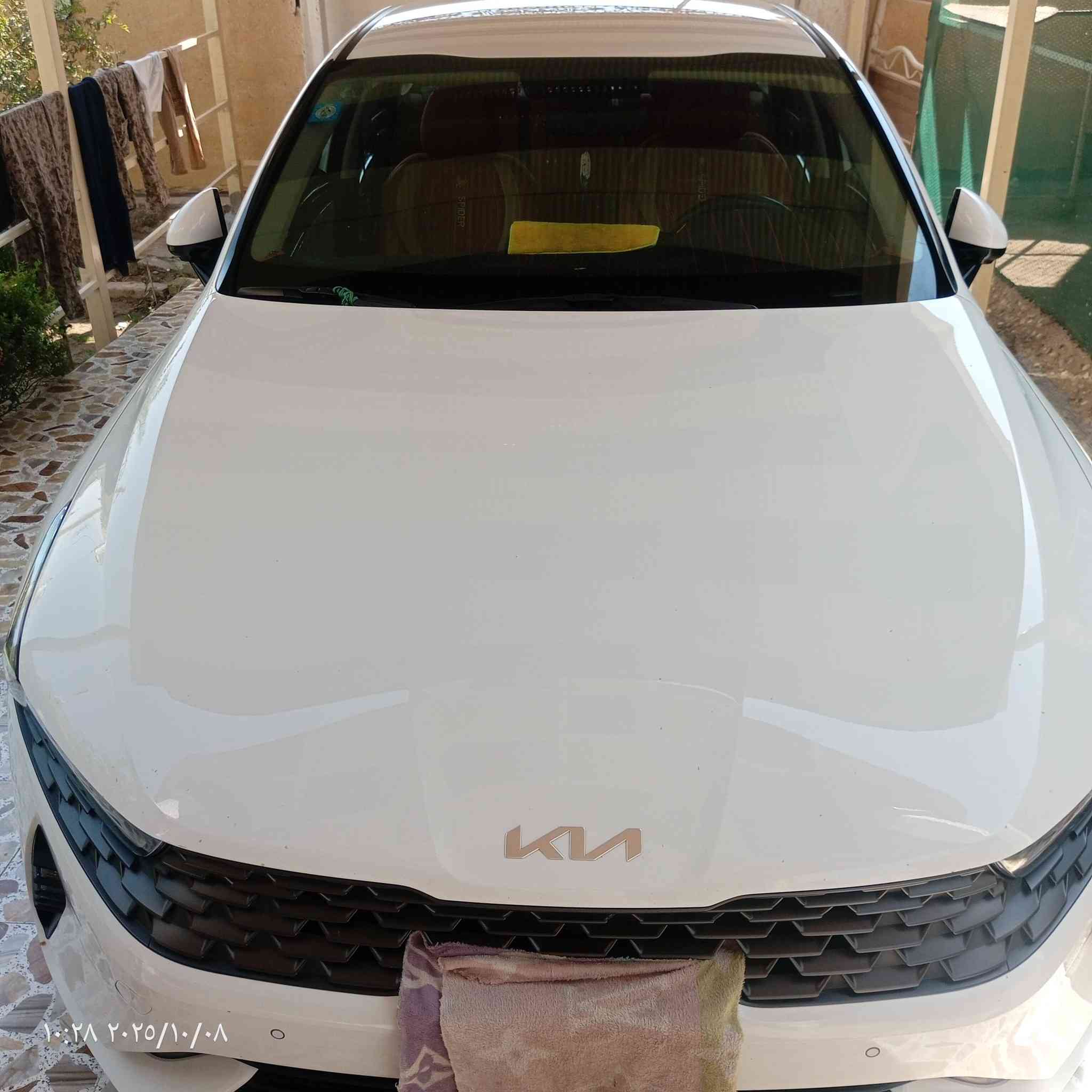 كي فايف موديل 23بغداد باسمي نص فول خليجه بيه بارد بسيط وطخه بحوض السبير قبق الجنطه مكفول والجملغات مكفولات مواصفات بصمه تشغيل عن بعد مري شفط تبريد قطعتين حساسات امامي خلفي محرك 2000دوش للاستفسار الاتصال على الرقم التالي ***********
