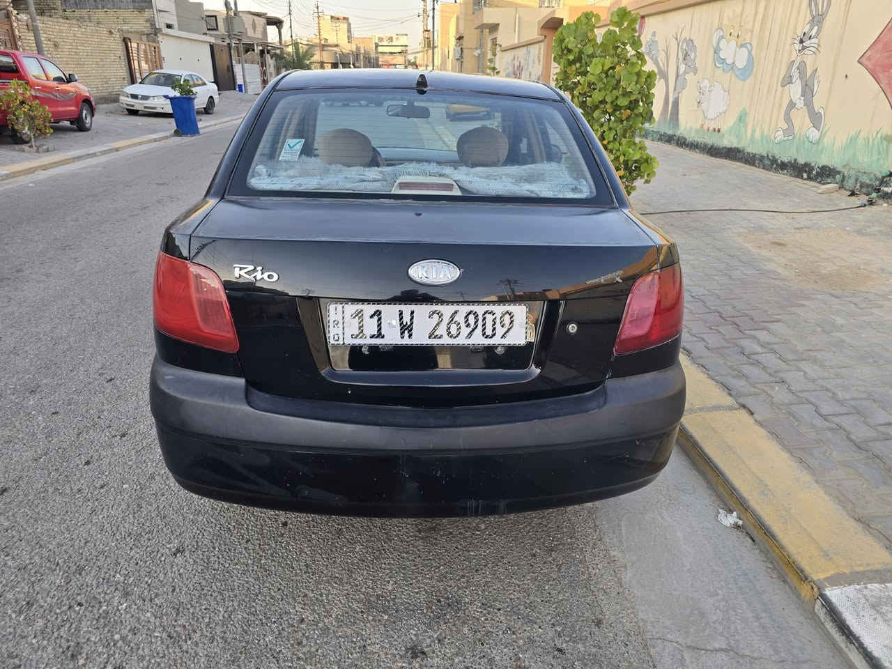 سلام عليكم سياره كيه ريو البيع السياره موديل 2006 رقم بغداد الدولي كير ومكينه وحدايه كفاله تخم تاير جديد تحويل مباشر ثاني يوم سياره جديد مال جناي مكاني في كربلاء السعر 65 وبيه مجال ***********
