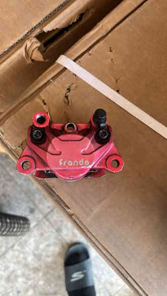 سلام عليكم صدر سكنس ٢٦٠ كامل اكسل جيسو ١٤ وفج خلفي فارغ 
***********
مكاني الحرية
