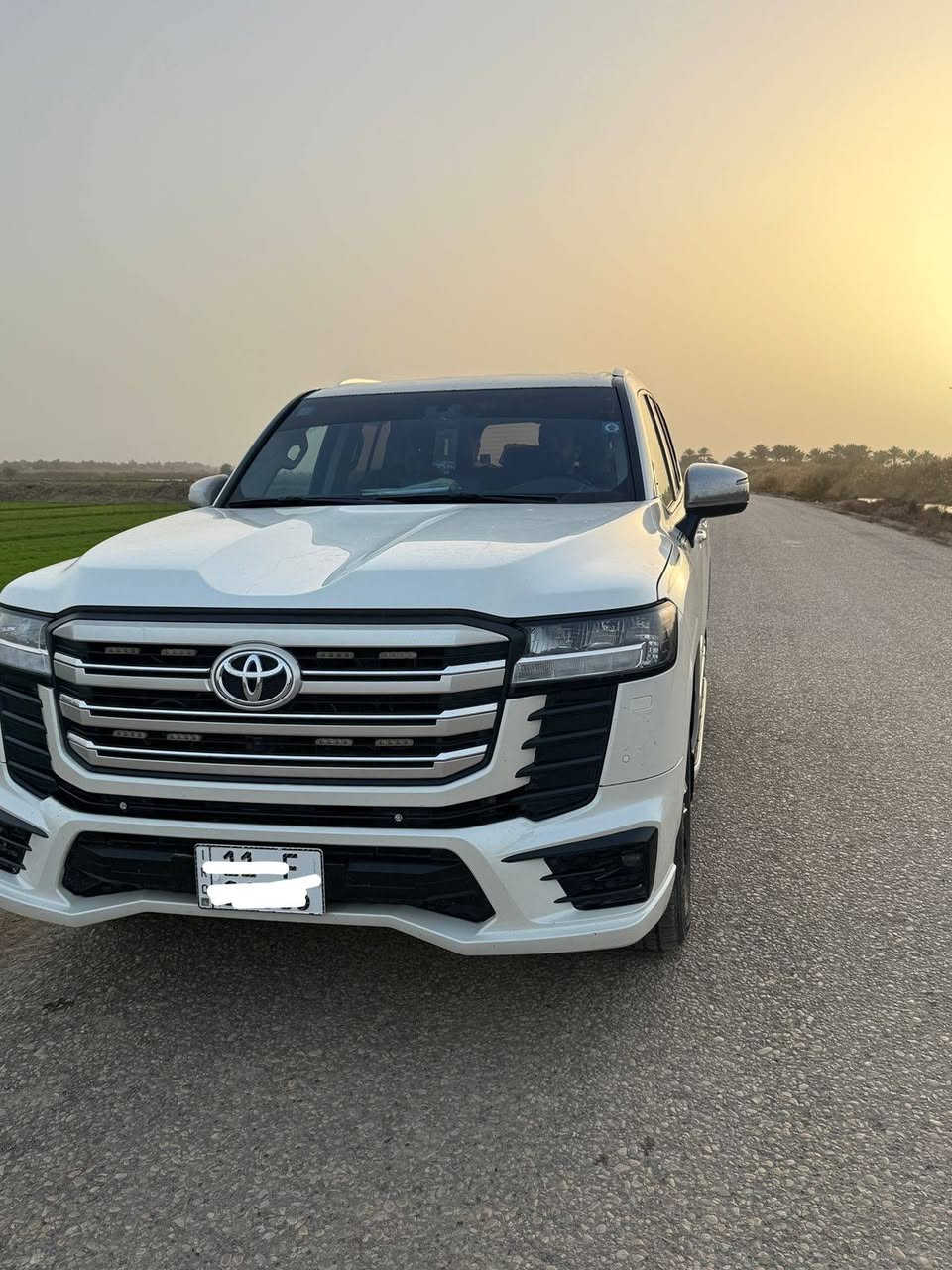 للبيع لاندكروزر موديل 2022  شركات رقم بغداد دولي بأسمي مكفولة السيارة السعر 540 وبيها مجال بسيط 
مكان السيارة الديوانية 
***********
