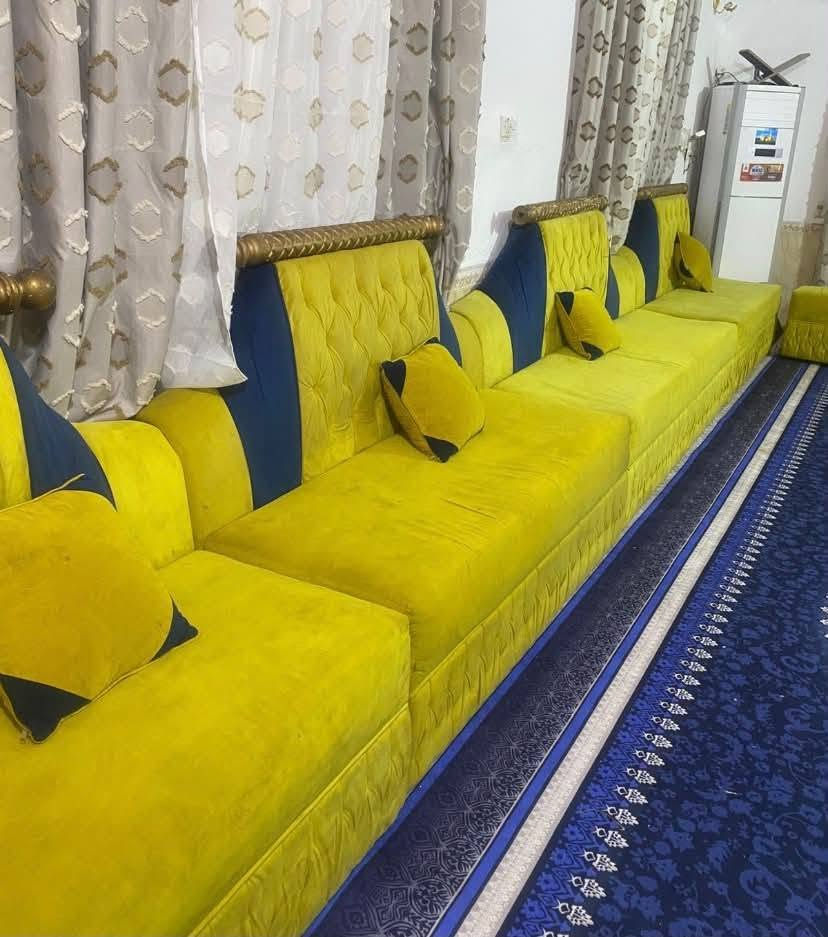 ديوان 24مقعد كلش قوي السعر 450وبي مجال


**إذا كنت صاحب هذا الإعلان وتريد حذفه لأي سبب، رجاءا أرسل رسالة إلى الدعم الفني**