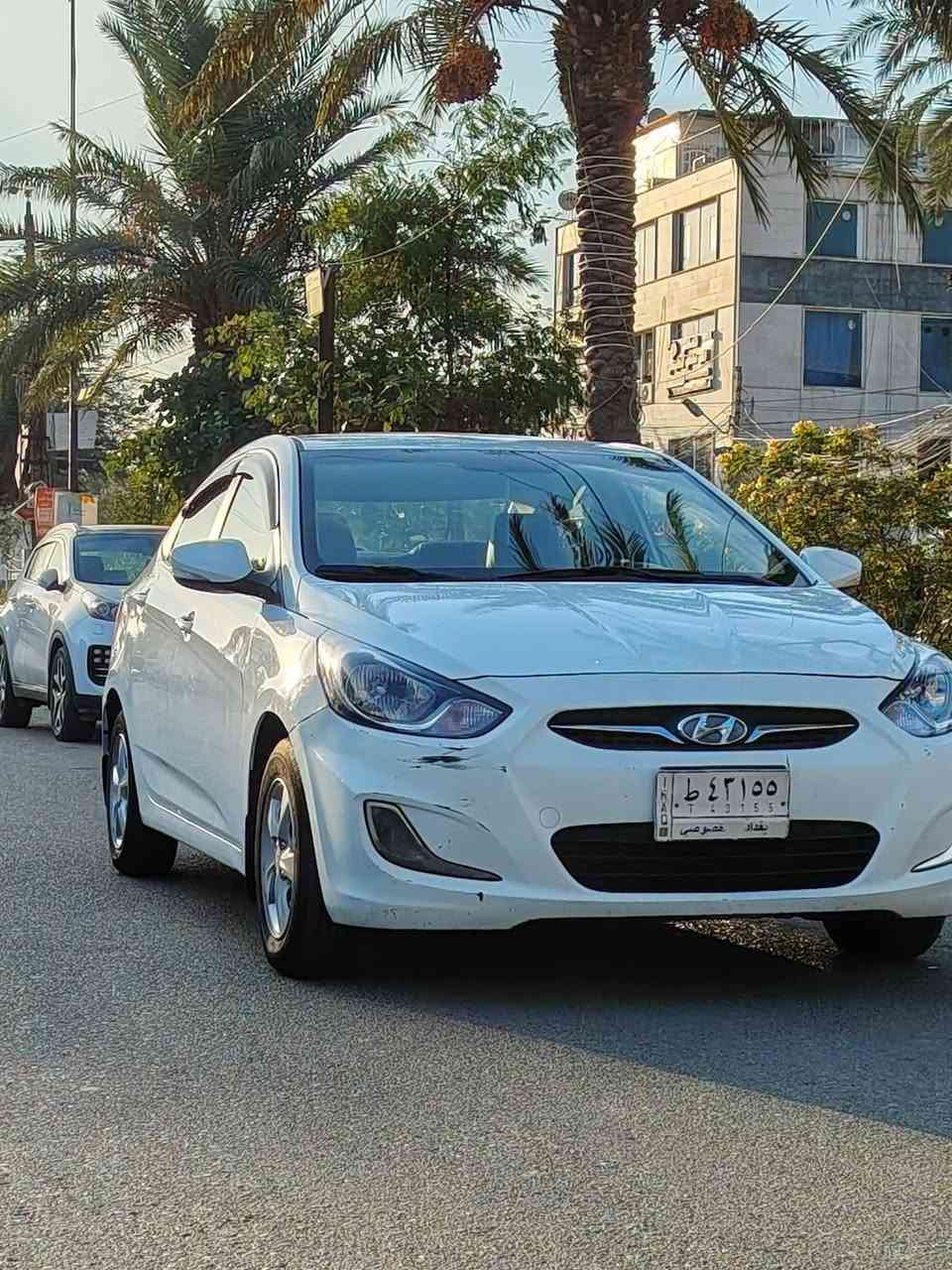 السلام عليكم ورحمة الله
للبيع اكسنت ٢٠١٥ خليجي 
رقم بغداد مشروع وطني باسمي
مكسنة ١٦٠٠ قطرتين 
شاشة + كامرة 
حساسات خلفية 
تحكم ستيرن 
مري كهرباء
مدوشمة جلد 
ماشية ٩٧ الف ع ايدي 
كير مكينة تبريد تدفئة كفالة 
السيارة كفالة عامة من الصبغ عدا مكانين بارد فقط 
عارضها ب١١٣ وبيها مجال بسيط 
مكاني السيدية 
الشراي يتصل ويدلل
 ***********
