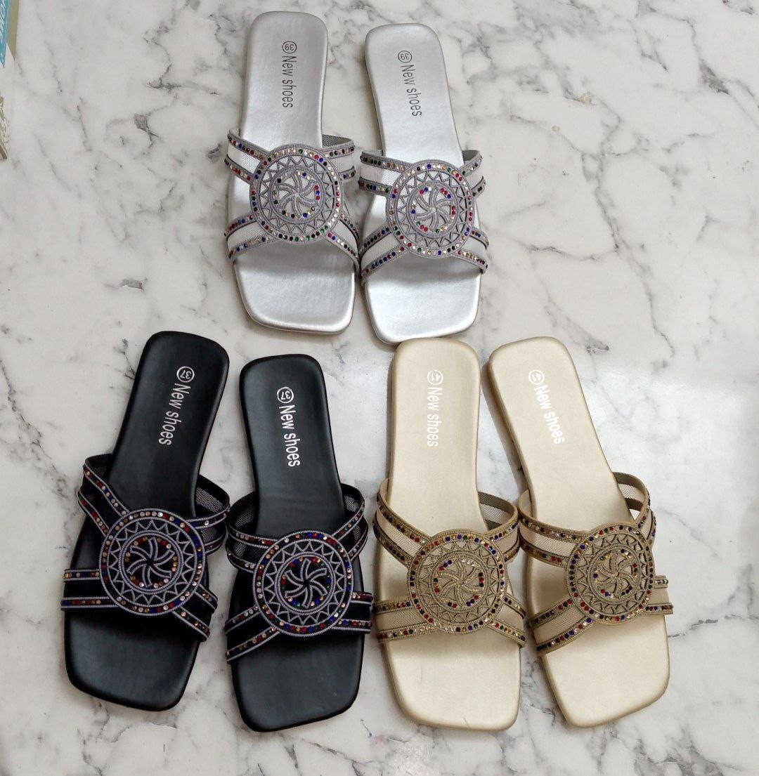 تواصل على رقم ***********
