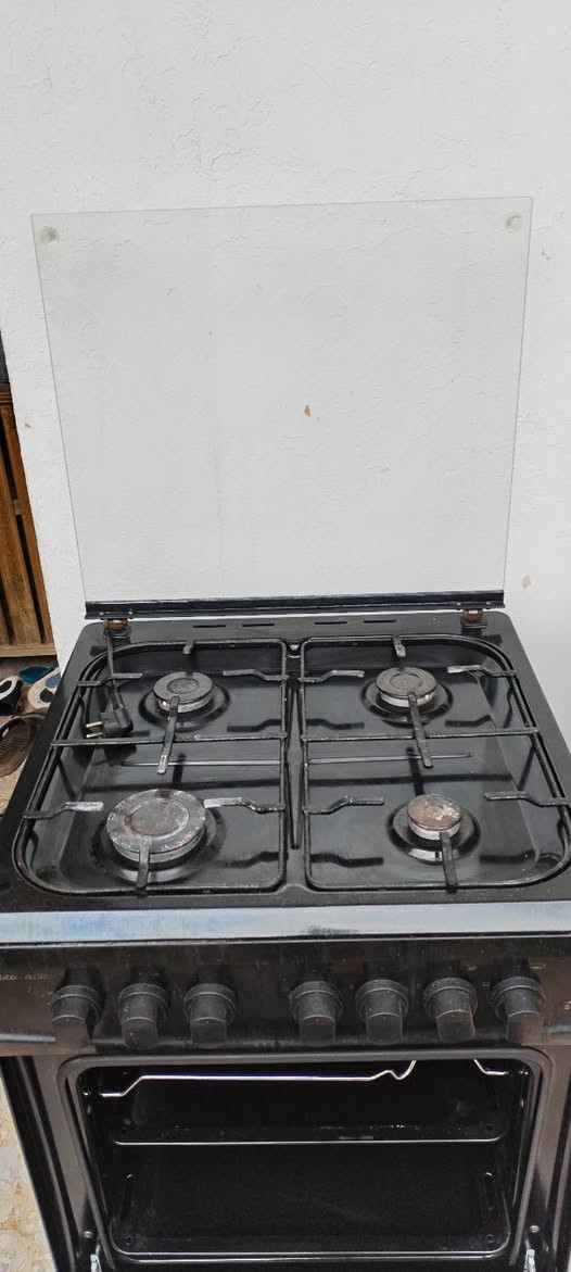 للبيع بدون عيب شغال السعر 65
***********
