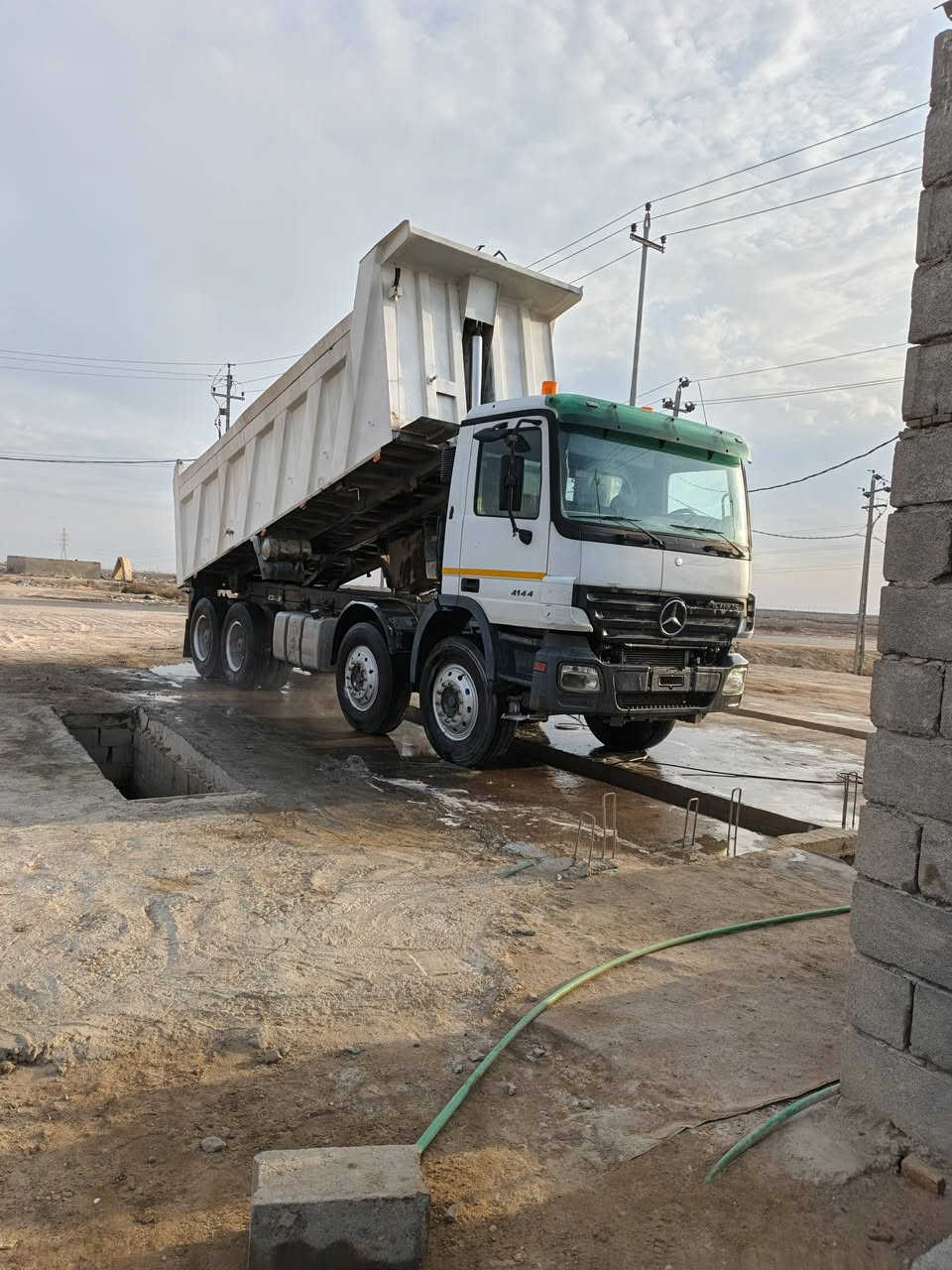 كتروز 2004دمعه كير عادي  210جديد مكينه لا تنقيص ولا تبخير حجم 44 6 سلندر  مجموعة نص جياف جديدة سيارة شيال سعر سياره ((460بيه مجال لشرايه)) ***********  رقم سياره بصره  مكان سياره با لبصره
