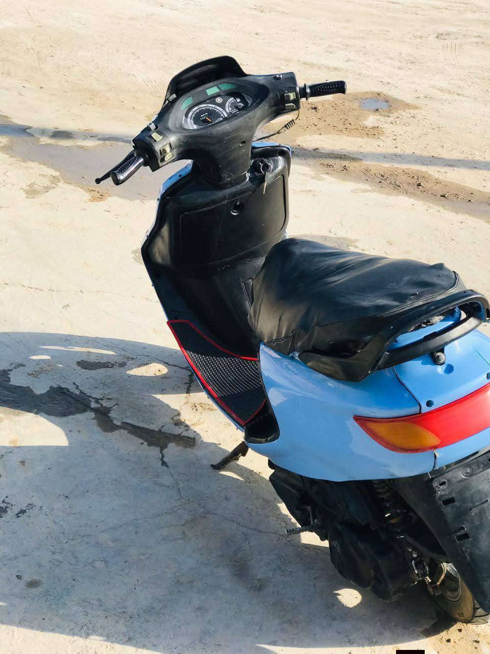 السلام عليكم دراجه فراشه فحل مجفته مره دراجه حلوه ونضيفه شوفت عينك دراجه رحمه من الله السعر 450 وبيه مجال للطبين العنوان نجف حي ميسان رقم المبايل ***********
