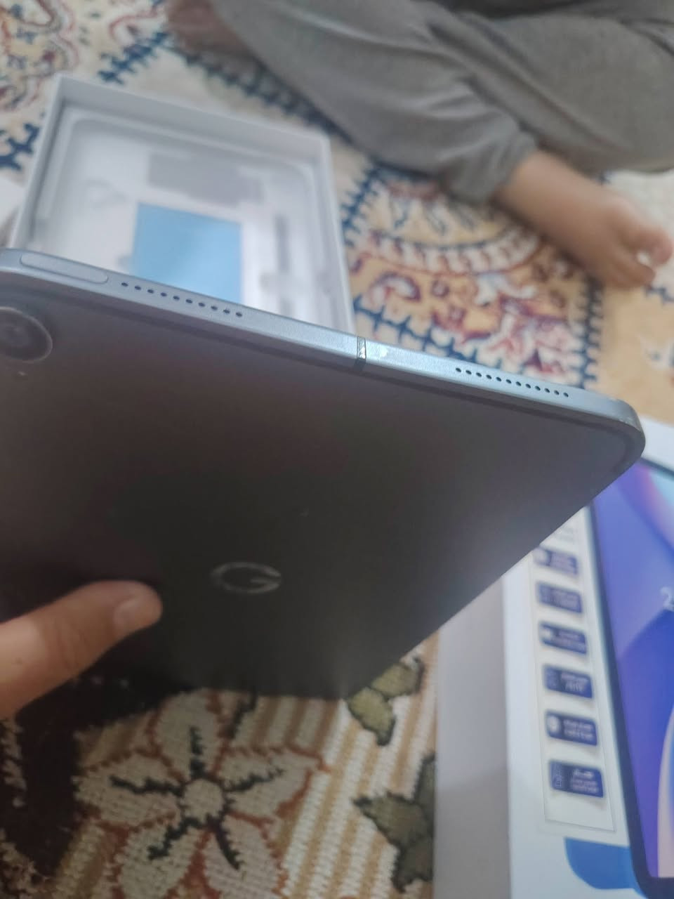 باد 11 جي تي تاب. وكع وحتركت شاشته. استخدام قليل. جهاز نظيف حيل للبيع قيم باليرضي الله.واخذه للاستفسار ***********  مدينة الصدر شارع الفلاح. ذاكرة 128.
