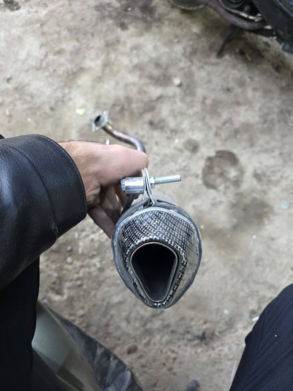 صالنصه رياضي
الله شاهد ماخذهه اب 100 الف الي يريدهه 80 الف وبيهه مجال للطيبين
*********** رقمي
