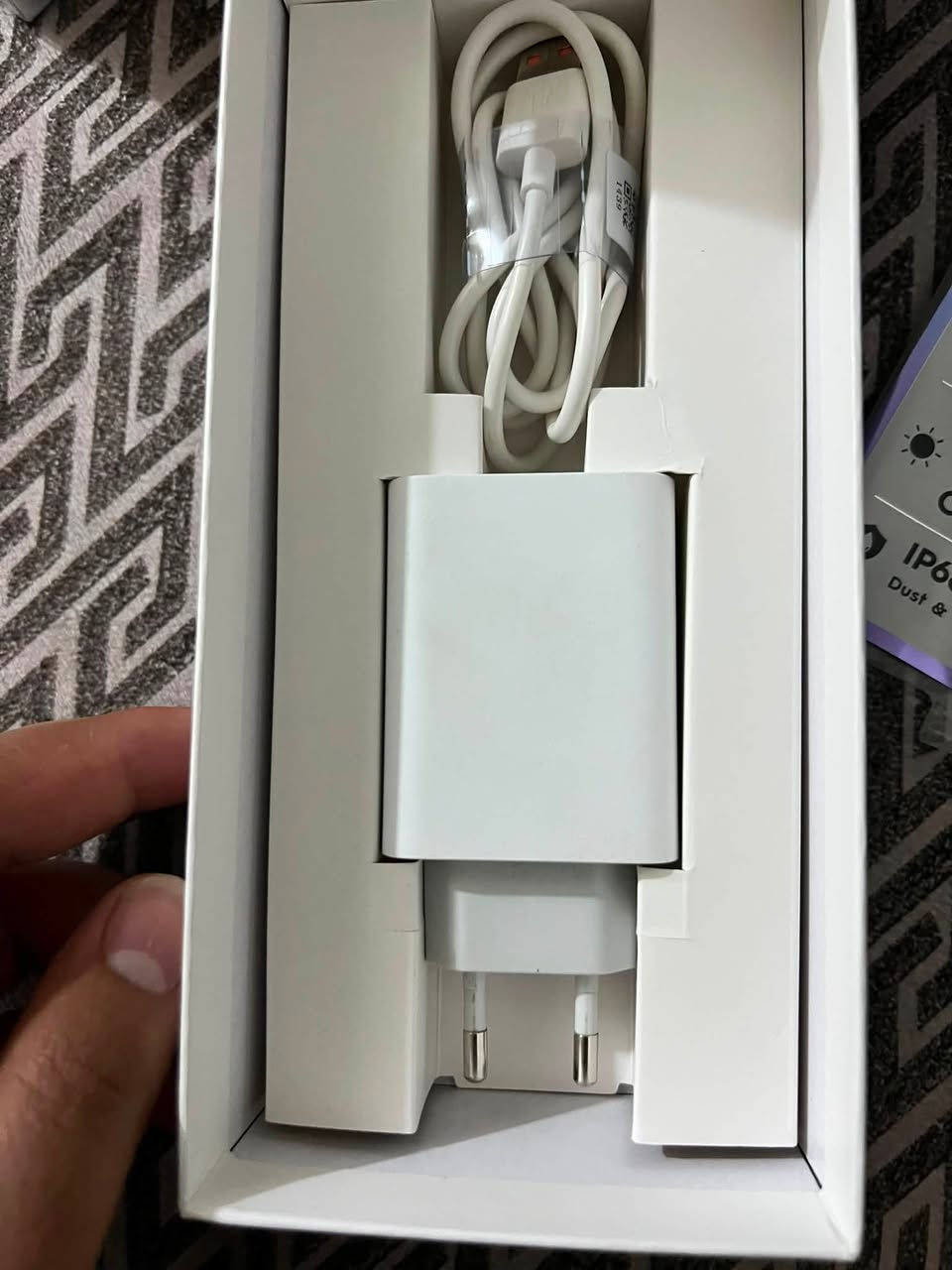 سلام عليكم جهازCAMOH 40 PrO 5G الذاكره 256 رام 12 جهاز نضيف بمعنا الكلمه سعر350 وبي مجال هذا رقمي ***********العنوان البصرة خور الزبير
TECNO AI
ТЕСПО
