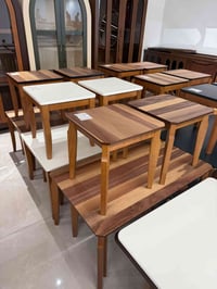 اثاث فاخر • طاولة • ميز • اثاث منزلي • ديكور منزلي • طاولات