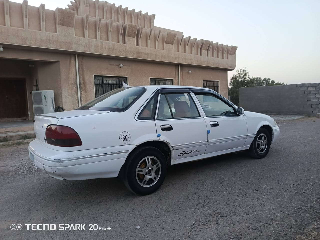 السلام عليكم  للبيع
دايو  برنس فراشه

موديل  1996

محرك مفتوح  2000

كير  اوتوماتيك 

رقم بغداد انكليزي مشروع وطني تحويل مباشر 

محرك وكير مكفول 

صدر خلفي امامي جديد 

تخم تاير باتري جديد 

كهربائيات كله شغال 

غرفه وبطاين جدد 

كاعيه جلد 

مكاني بغداد 

السعر  33

***********
