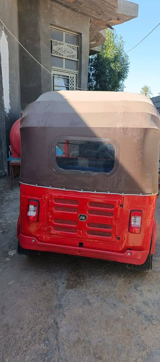 تكتك لبيع موديل ١٨ تكتك معمره دوس وصبغ جمالي سنويه بس استلم الوحات بعد رقم بابل السعر ٤ ملاين ونص وبيه مجال لطيبن لسفسار عل رقم ***********
