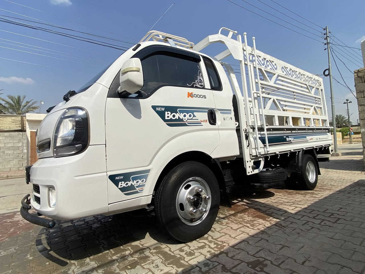 سلام عليكم فحل 2020 كفاله عامه من كلشي سياره تحويره محجر تخم تاير مكينه كير اكسل تبريد  كله بشرط مكاني بغداد سعر 160 وبيه مجال لشراي ***********
