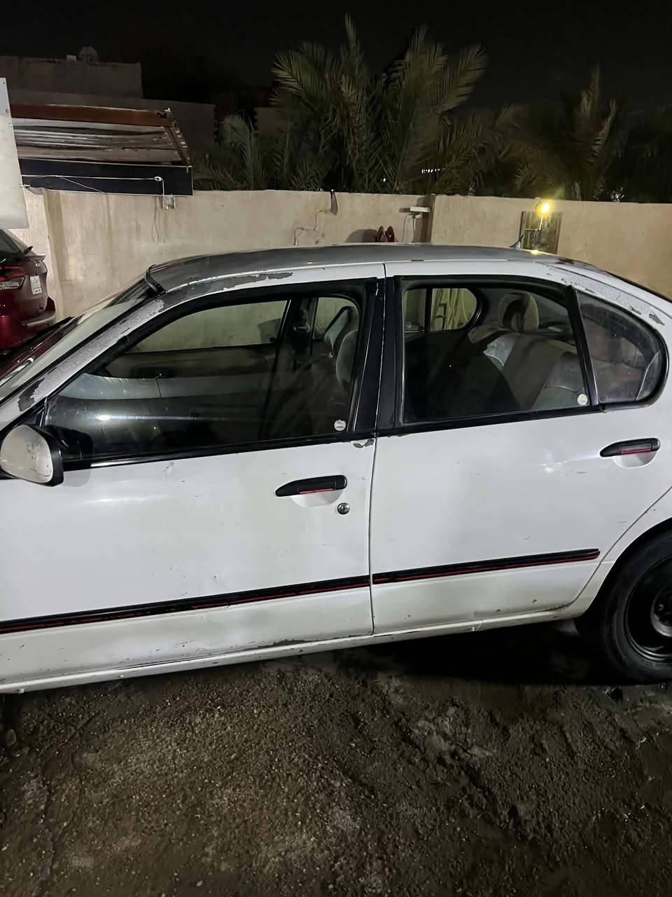 السلام عليكم نيسان بريميرا 2001 بية كير ومكينة وعقل 2010 سيارة مال نيسان السعر 28ورقة  وبية مجال 
***********
