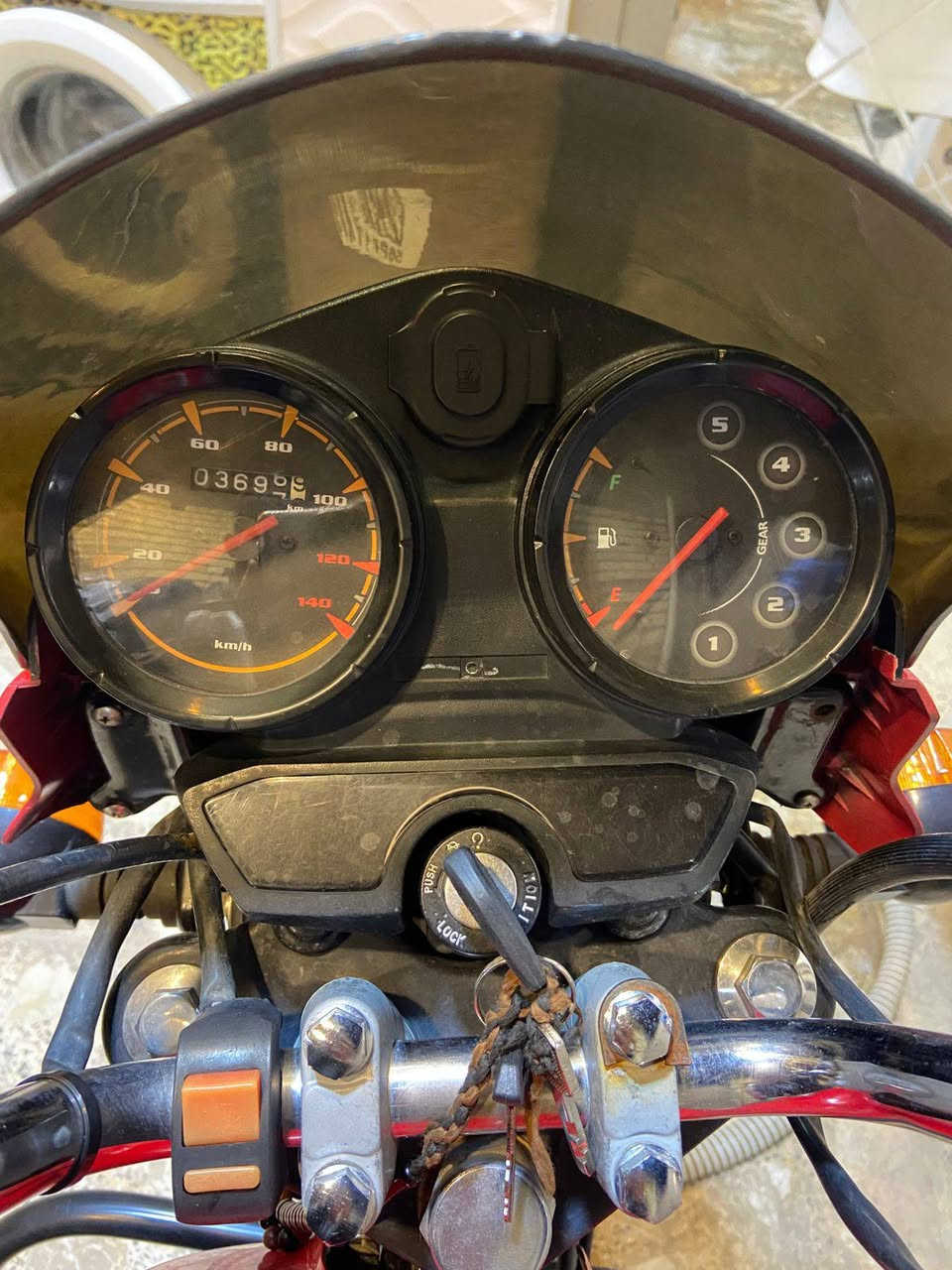 بوكسر 2023 مرقم بغداد كامل ما بيهة أي نقص 2700 وبيهة مجال *********** واتساب
