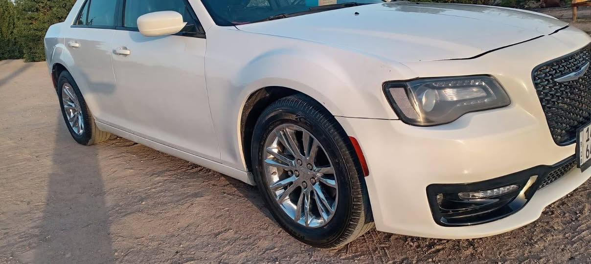 اوباما موديل2020 اصل محرك3و600 بيها ضربه بجاملق فقط
مكينه وكير كفاله  ماشيه260كيلو مداخله بخط ولامشتقله
عنوان بصره زبير *********** السعر225
