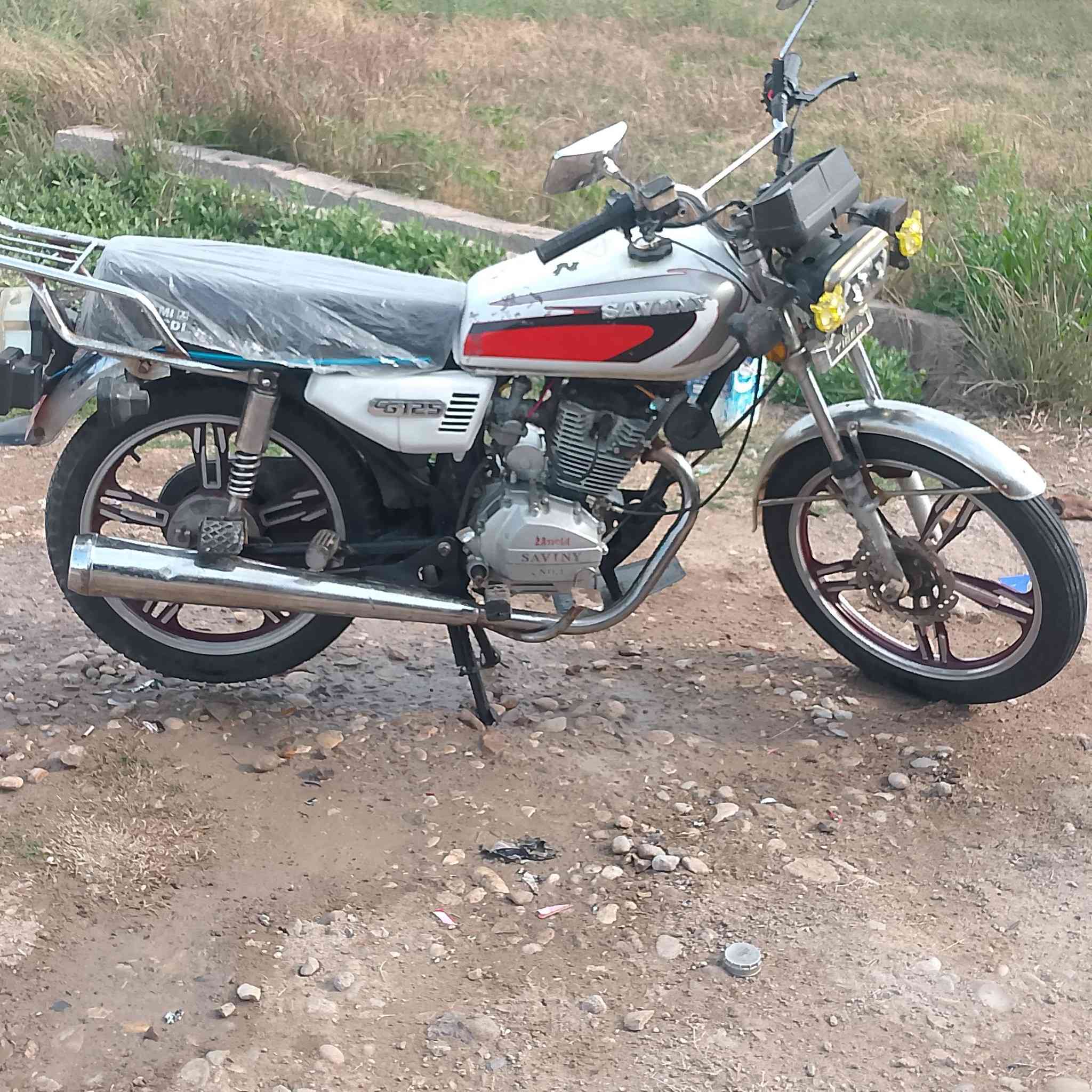 السلام وعليكم اخوان دراجه للبيع تفاصيل الاتصال عل رقم ***********
