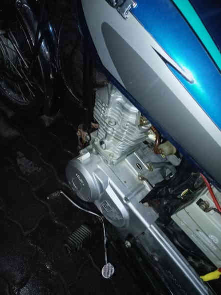 نامه شلامجه اصولي موديل 2023 برغي واحد ما مفتوح من المكينه شرط الفحص اكفلها الك شلامجه اصولي والمكينه برغي واحد ما مفتوح بيها السعر مليون و100 وبيها مجال قليل للشراي رقم الهاتف *********** رقم الواتساب ***********
