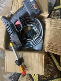 غسالة محمولة • شغالة عل شحن • قوية بالمي