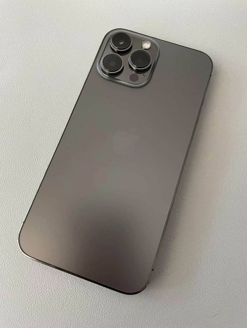 للبيع ‏iPhone 13 Pro Max
الجهاز بلاد 
فقط مستبدل شاشه وكاله 
فيس ايدي شغال 
بطاريه 77
الجهاز عربي شرق اصط
ذاكره 256
نضافه الجهاز95
الجهاز كله شغال 
كامرات 
صوت 
سبيكر 
السعر 500🔥🔥
للستفسار ***********
العنوان صلاح الدين تكريت
