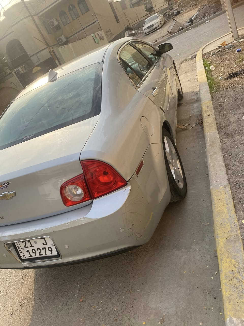 سلام عليكم بدون زحمه اقره المنشور قبل لا تتصل….
للبيع ماليبو موديل ٢٠١٢ خليجي رقم سليمانيه باسمي سنويتها مو ساقطه بدون حادث بيها فقط ربع الباب الخلفي مصبوغ بسبب شخوط مو حادث وبيها بالداير مال الجاملغ الخلفي بارد باقي السياره بدون حادث او صبغ كير مكينه جدد شادهن كهربائيات وضع شركة بدون اي جطل تخم تاير نص عمر نقصها صدر امامي خلفي رايدها ب٨٨ ورقه وبيها مجال بسيط
للتواصل *********** /متوفر واتساب ….
مكان السياره بغداد حي الجهاد👍
