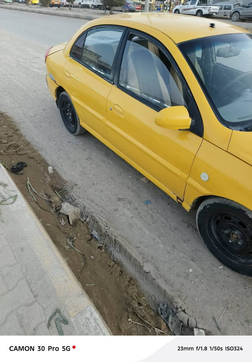 كيه ريو  2005 كير ومكينه خير من الله المكان ديوانية اسعر ٣٥ وبيه مجال حك جيه مصفره هيه وغرامات ***********
