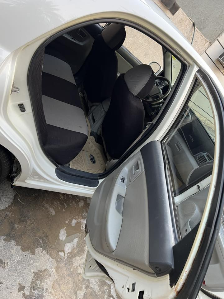 يا الله سلام عليكم
سياره سي راتو شكل سبكترا   موديل  (9)
ب اسمي الرقم  بصرة مشروع وطني  مكان السياره كربلاء  الحسينيه 

تبريد شغال + تخم تيرات + حداديه خير من الله 
مبدل باب  و جوملغ  وصبغ فقط الدوسه   بدون ضرر داخلي ابد 
والباقي كفاله  والسياره جاهزه فول 

السعر(90)بي مجال 
 استفسار رقم الهاتف (***********)
اتصال
غير متواجد على الفيس 
 عامر ابوطيبه
