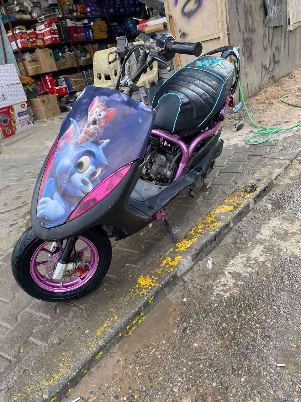 السلام عليكم ماكس عدله ٥٥الدراجه كامله نكره سلف ضفيره كامله نهضه مشي فول ويلات رياضي شاصي مصبوغ فرن حراري  سعرها ٥٧٥وبيها مجال للشراي 
  مكاني ابو الخصيب الوسطي ***********
