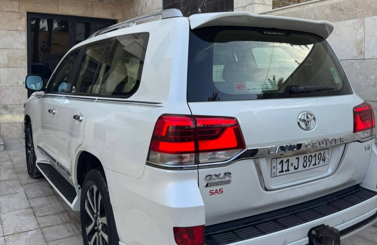 تويوتا لاندكروز 2019 فول مواصفات صيانة كاملة بالشركة ساز أصلي أعلى مواصفات فول

🟪 السعر  :: الطلب في التعليقات ويوصلك مباشرة ✍️ 📩                                           فقط على الصفحة مو على كروب🌐

محرك 6 سلندر
قير أوتوماتيك
دفع رباعي 4×4
كراسي جلد كهرباء مع ذاكرة
فتحة سقف بانوراما
نظام ملاحة وشاشة مركزية كبيرة
حساسات خلفية وكاميرا 360 درجة
نظام صوتي فاخر
تكييف خلفي ومستقل
إضاءة زينون أمامية
أنظمة أمان متقدمة ABS EBD Airbags
الممشى 57000 كم حقيقي

رقم صاحب السيارة 
***********
