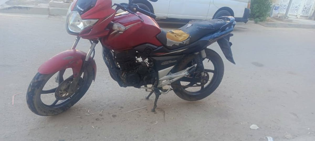 دراجه سازوكي لبيع بدون اوراق اكفلك سرقه  بيه صوت بل مكينه اعتقد روله الدراجه حلوه اترايه حلوو الدراجه عوزه بس تجفيت وطلع بيه الدراجه خير من الله بس الله شاهد محتاج افلوس ورد ابيعه مكاني بغداد الشعب التواصل عل واتساب ***********
السعر:550 او بيه مجال
