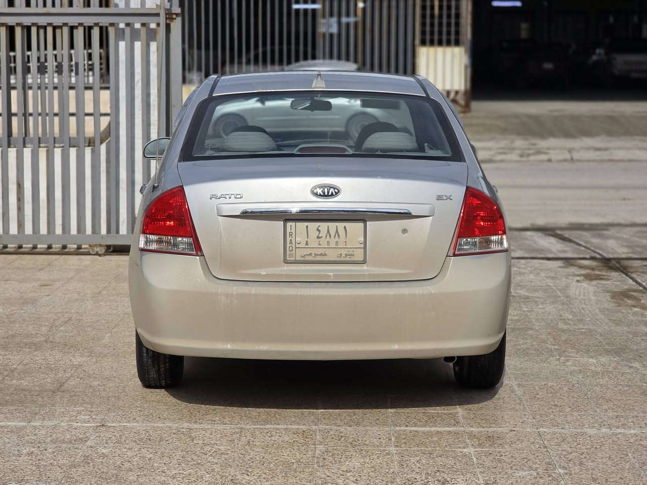 للبيع
سعر 110$
سيارة حيل نظيفة كلها وضع شركة 
كيا سيراتو موديل 2008 كوري ماشية 120
محرك 4 سلندر حجم 16  شرط المحرك والكير 
رقم نينوى الماني سنوية لحد2029 شرط التحويل  
🚫سيارة بدون صبغ
 تبريد ثلج  صدر امامي خلفي كله بشرط 
سيارة جاهزه ما تصرف عليها دينار 
مكان سياره تلعفر 
‏‪***********‬‏
‏‪***********‬‏
